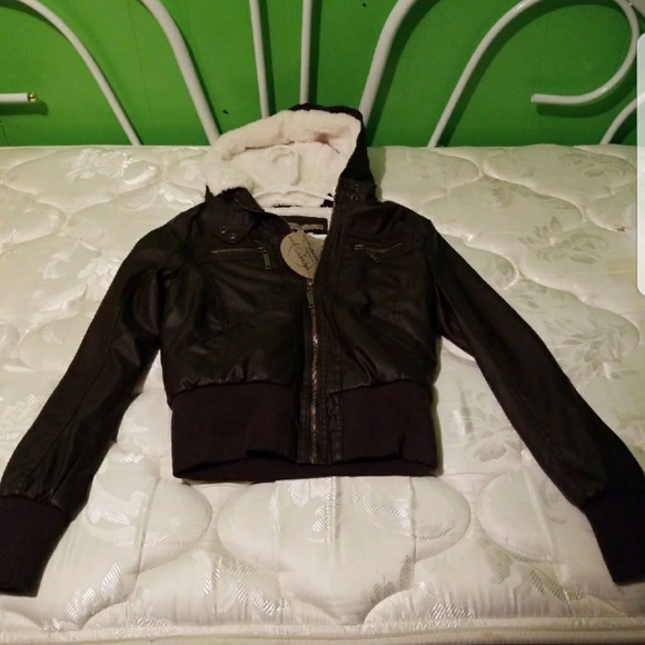 NWT jacket - Picture 2 of 4